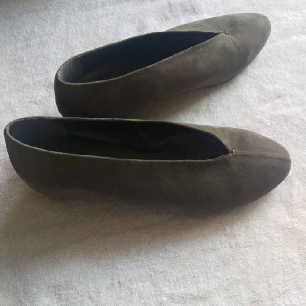 Dove gray suede wedges